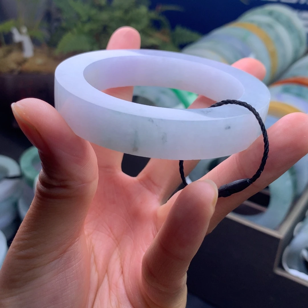 定制翡翠未镶嵌手镯不退不换