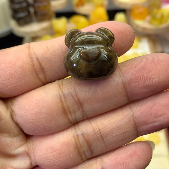 琥珀颈饰未镶嵌根珀熊头