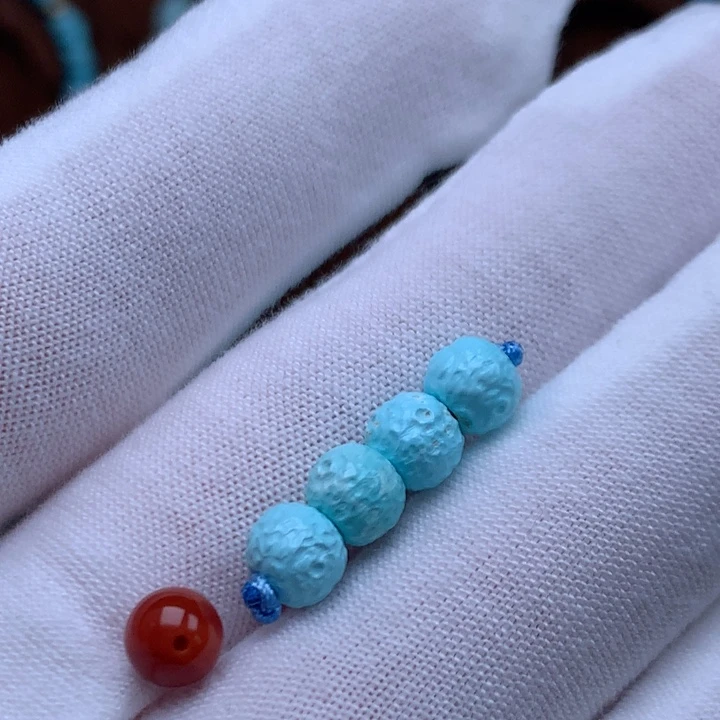 南红玛瑙未镶嵌珠宝奇石