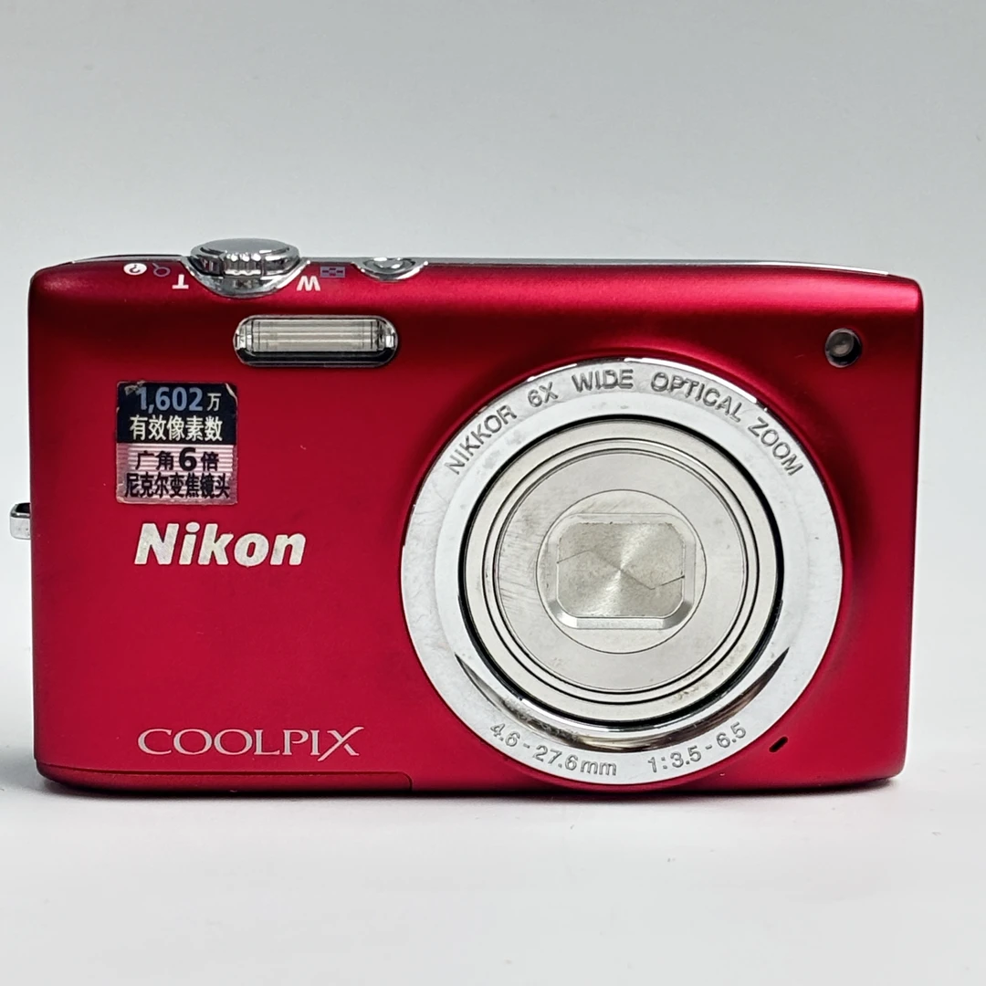 95新 Nikon/尼康 s2700红色1602万像素6倍变焦复古ccd