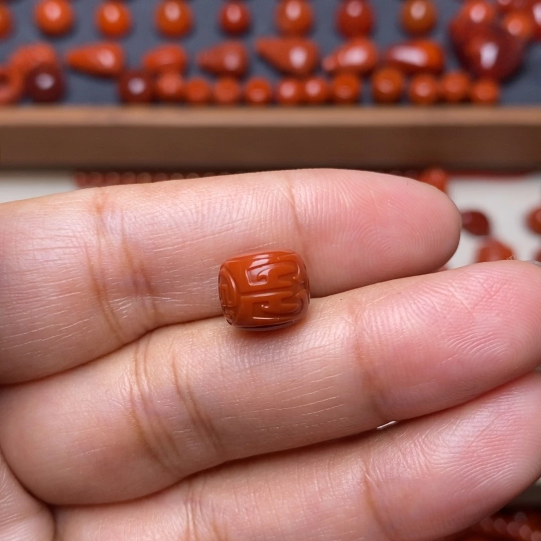 南红玛瑙配饰未镶嵌超*叔配饰