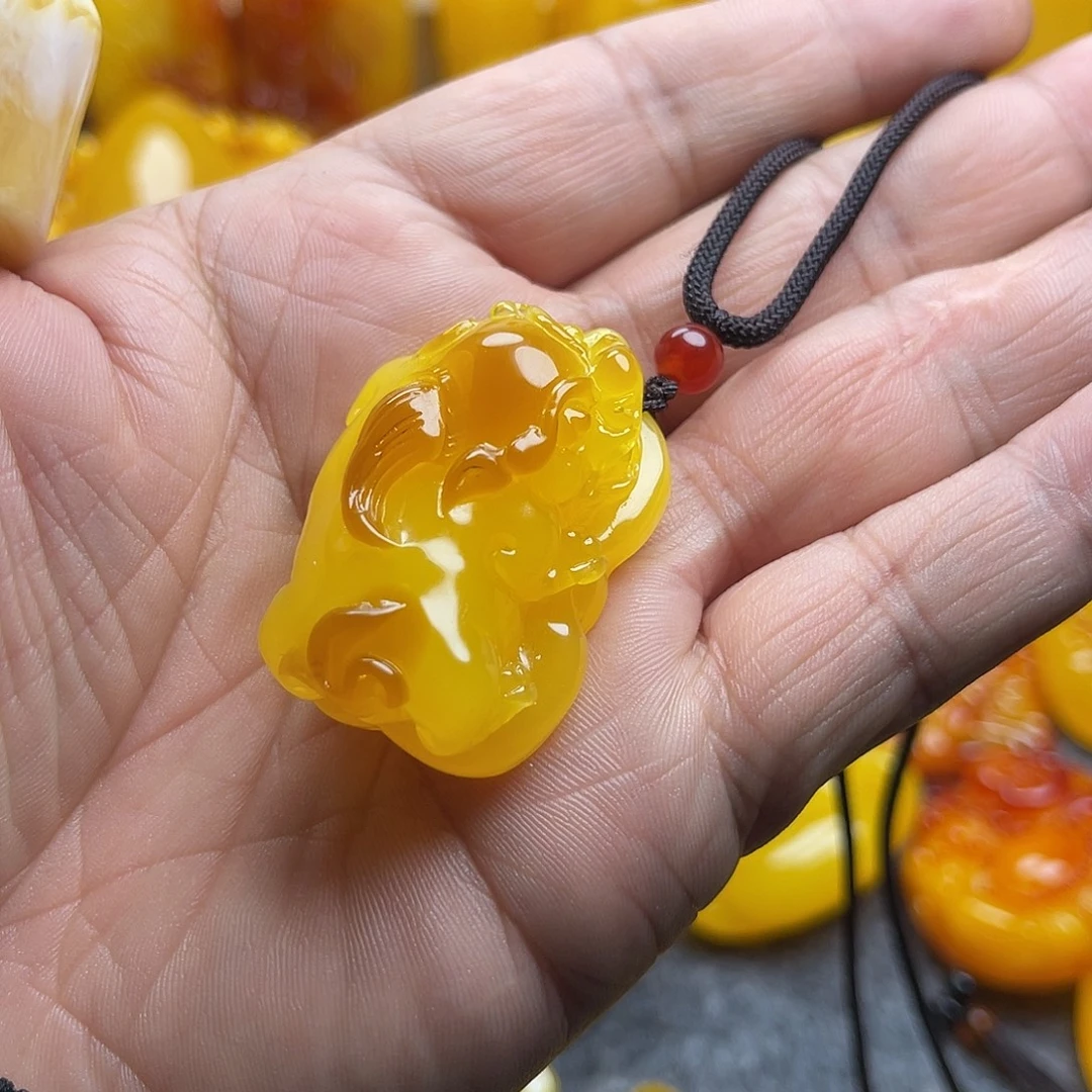 非金属俏色貔貅 俄罗斯新蜜