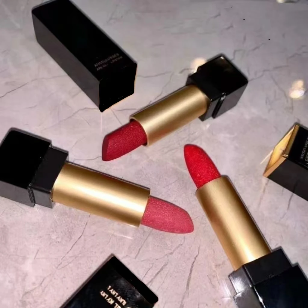 口红柔雾口红形象美口红口红不掉色口红滋润口红保湿口红