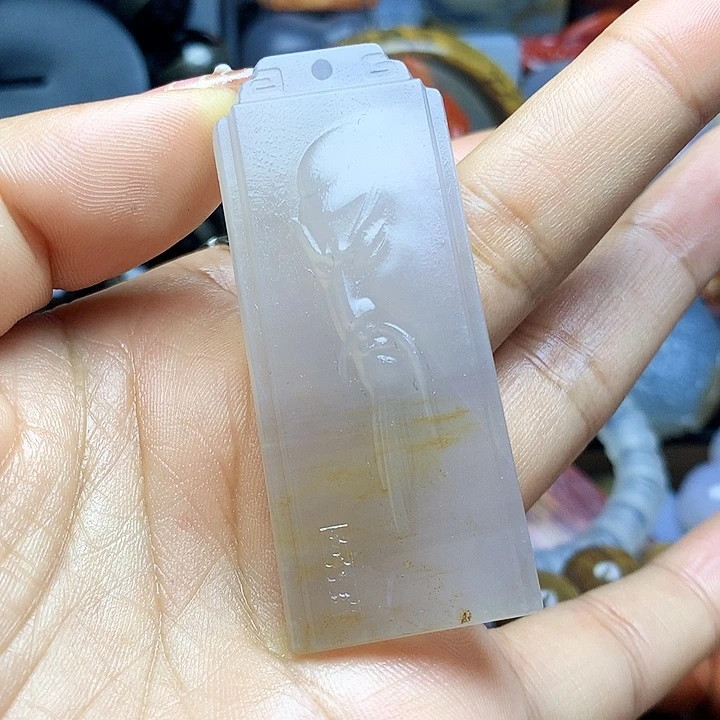 硅化玉未镶嵌吊坠(不含链)玉雕关公