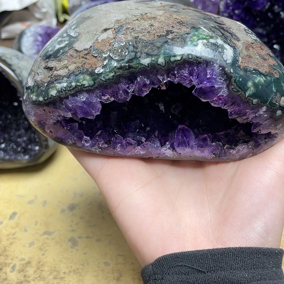 紫晶大型摆件（非配饰）未镶嵌
