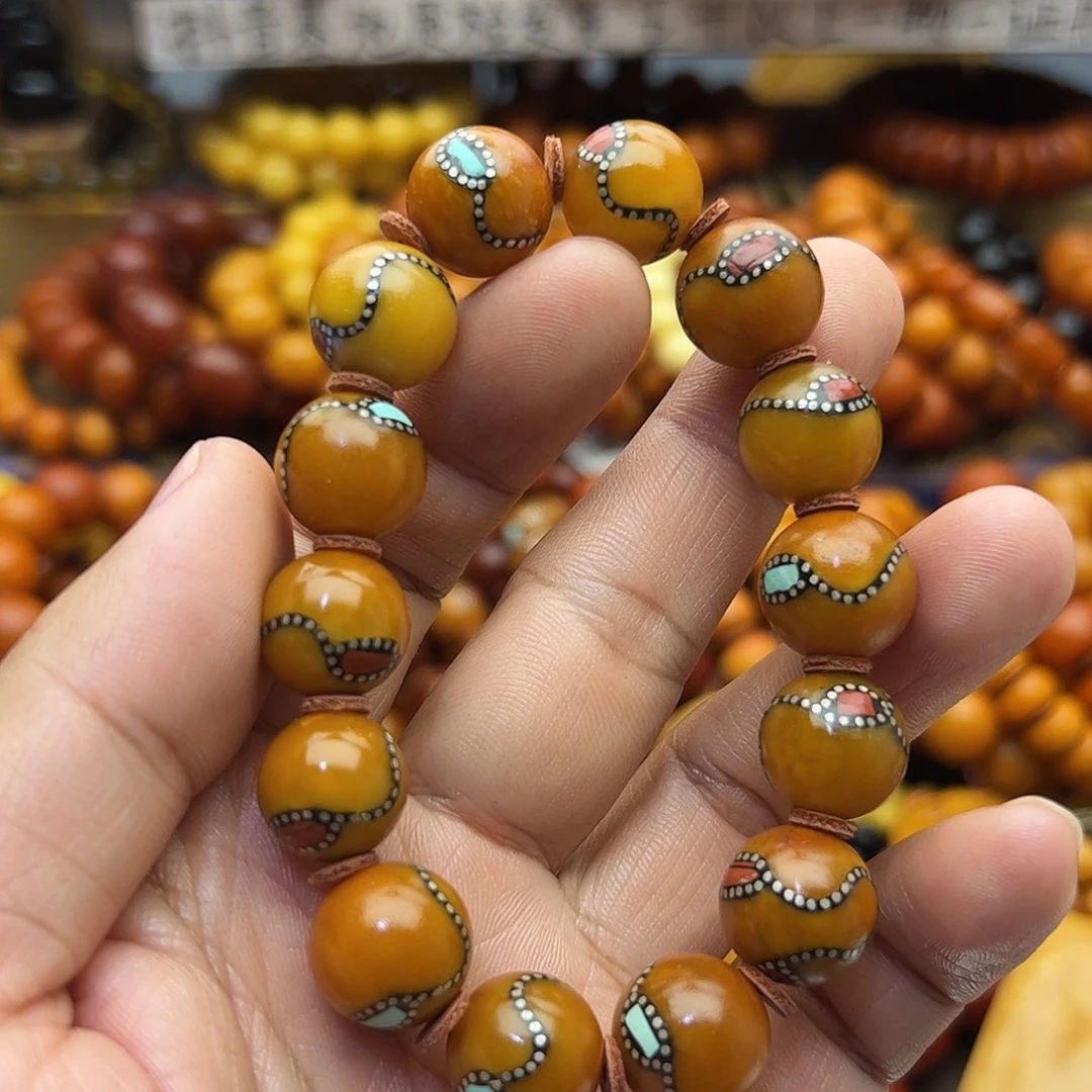 蜜蜡未镶嵌珠宝奇石