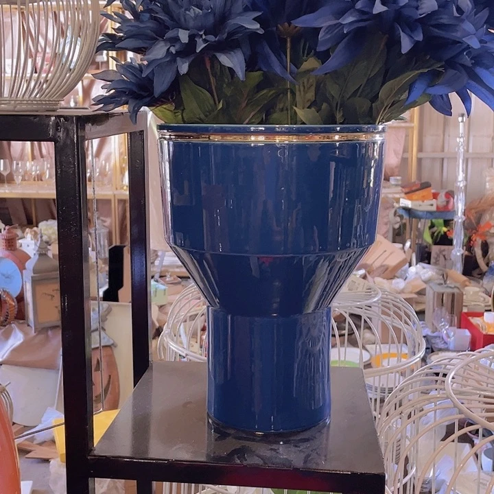 陶瓷花瓶部分微瑕