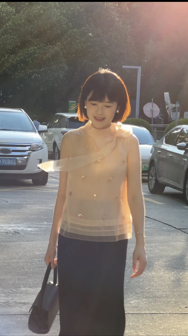 夏季法式粉色蝴蝶结上衣-时尚气质夏季法式粉色蝴蝶结上衣0516