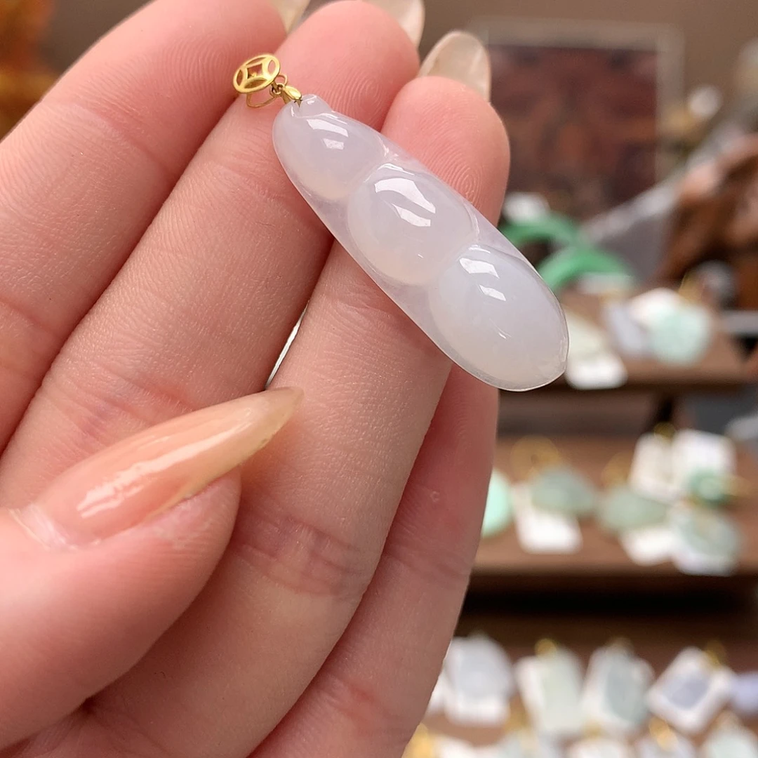 翡翠吊坠(不含链)18K金镶嵌