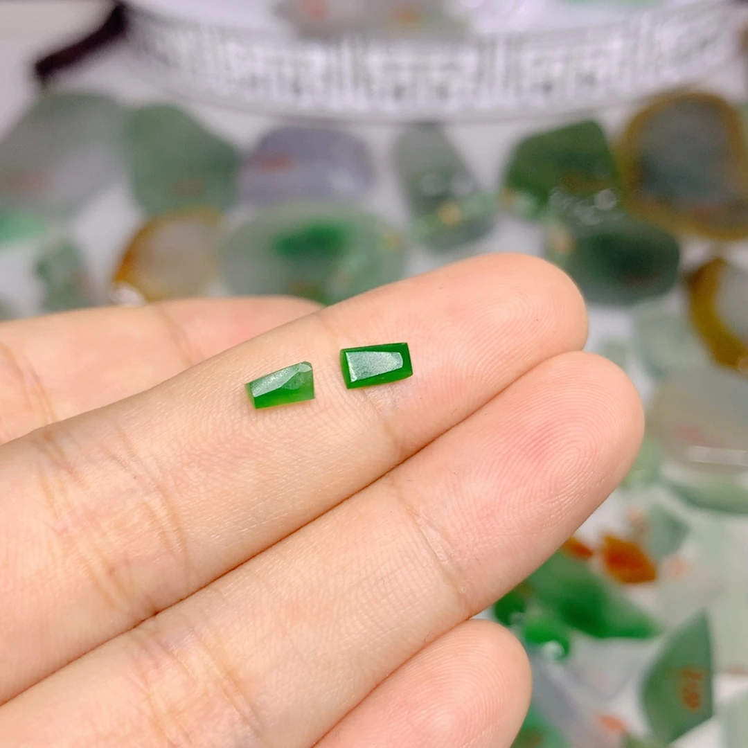 定制翡翠未镶嵌天然翡翠定制