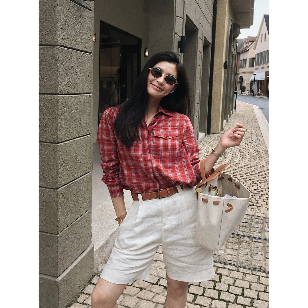 Yihouse【寻迹自由】纯棉女装复古风减龄格子衬衫高级百搭衬衣Y8329