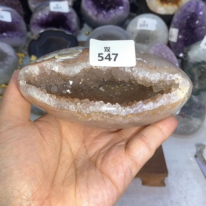 未镶嵌水晶大型摆件（非配饰）