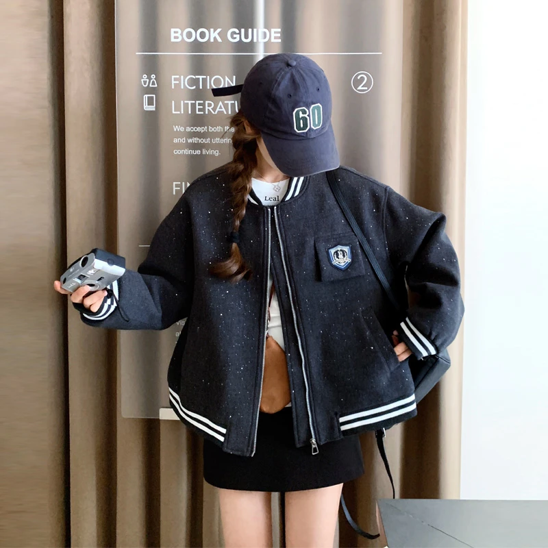 学院风亮片棒球服女2025春秋新款小众设计休闲韩系慵懒风短款外套