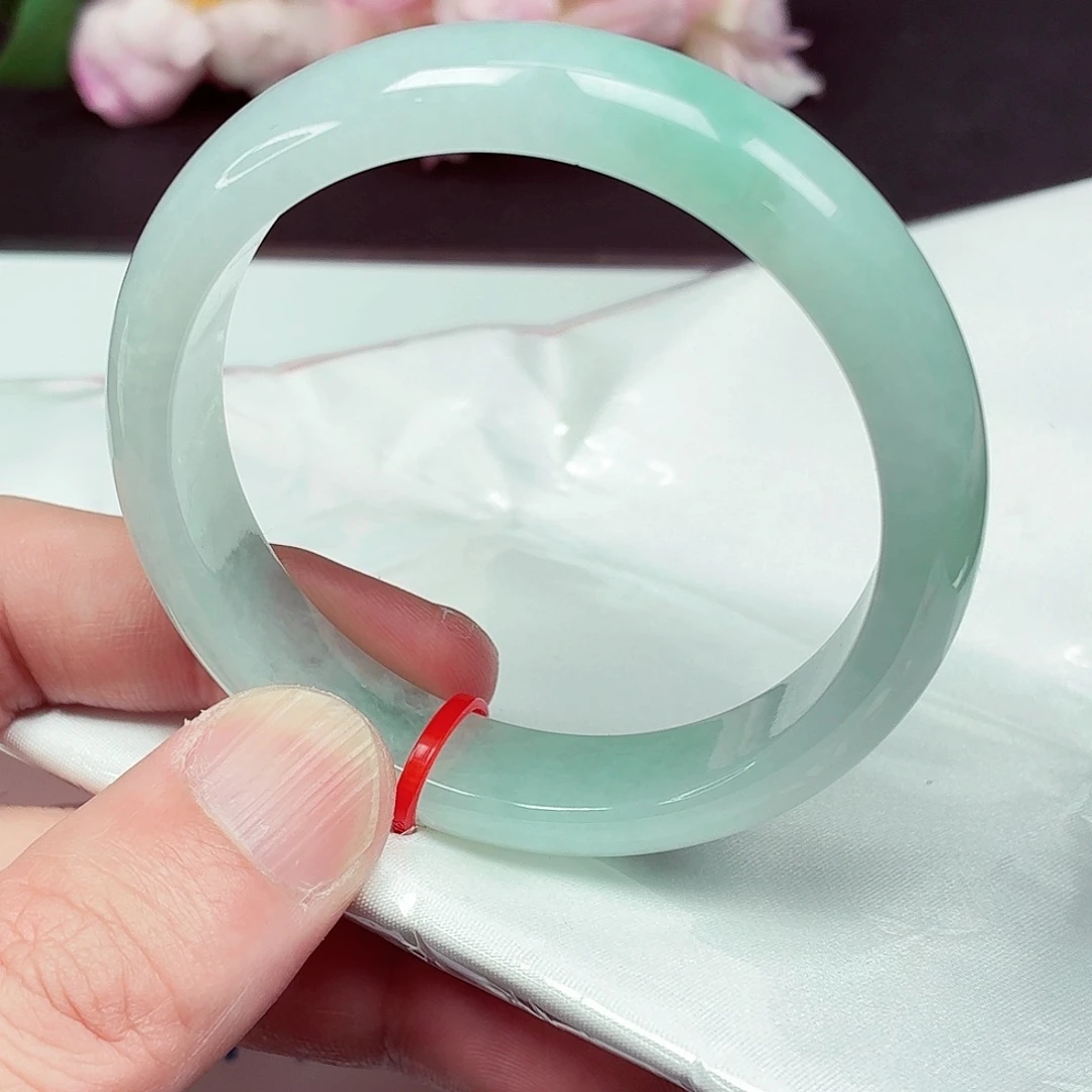 翡翠未镶嵌手镯55.5圈