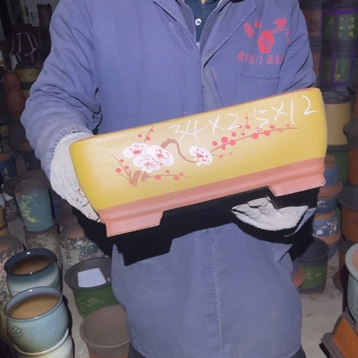 紫砂花盆紫砂花盆和小