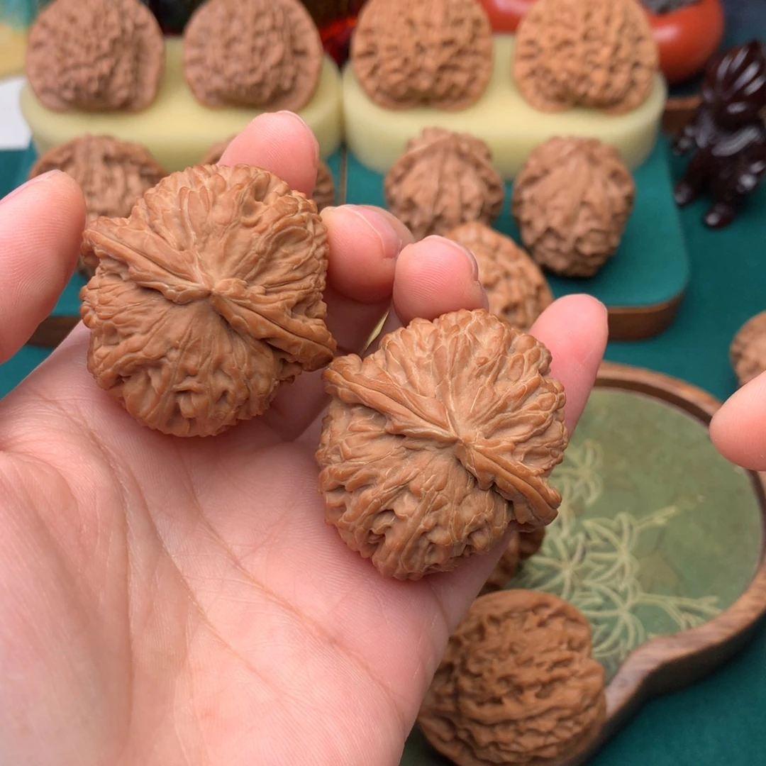 把件文玩核桃白狮子40