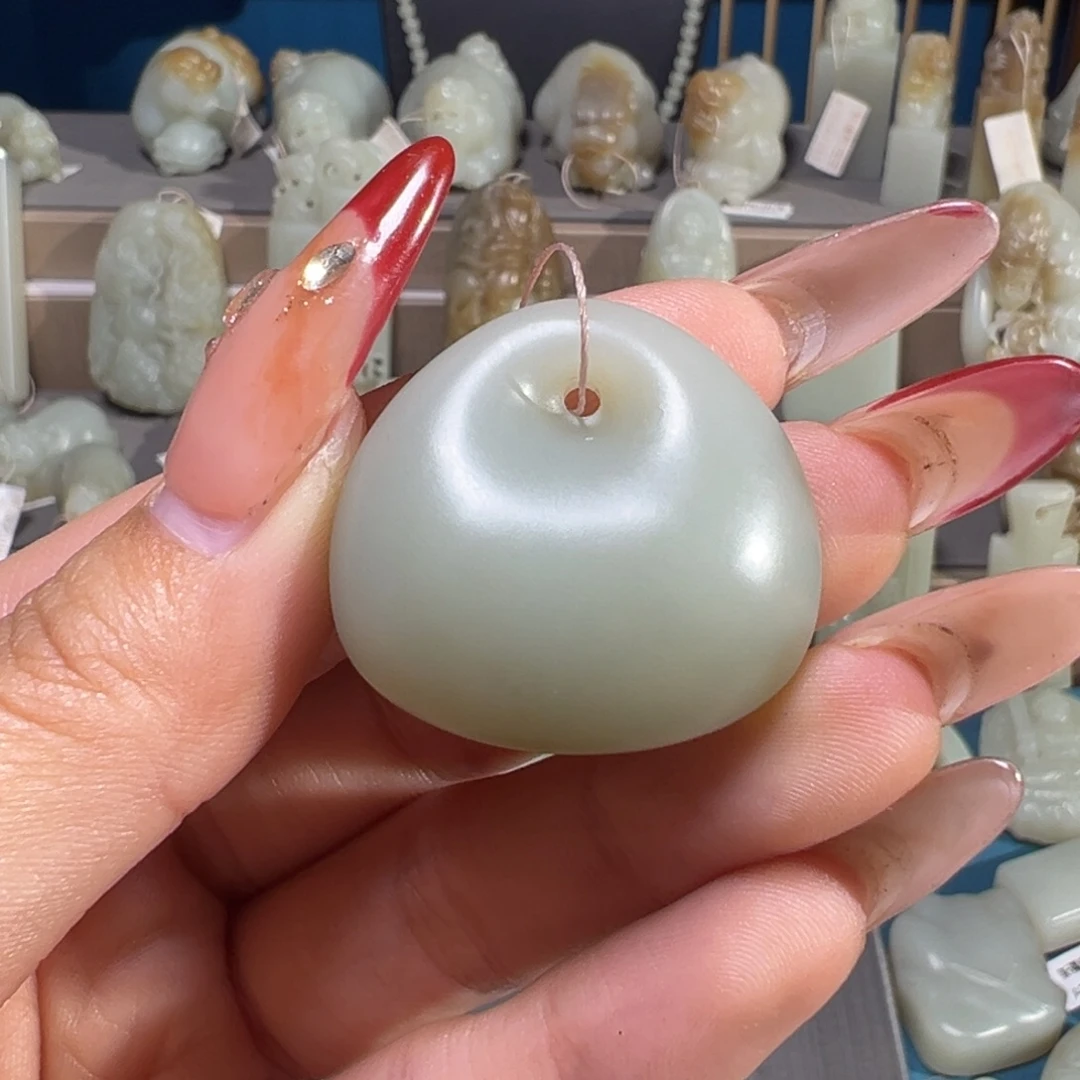 和田玉（糖玉）未镶嵌颈饰