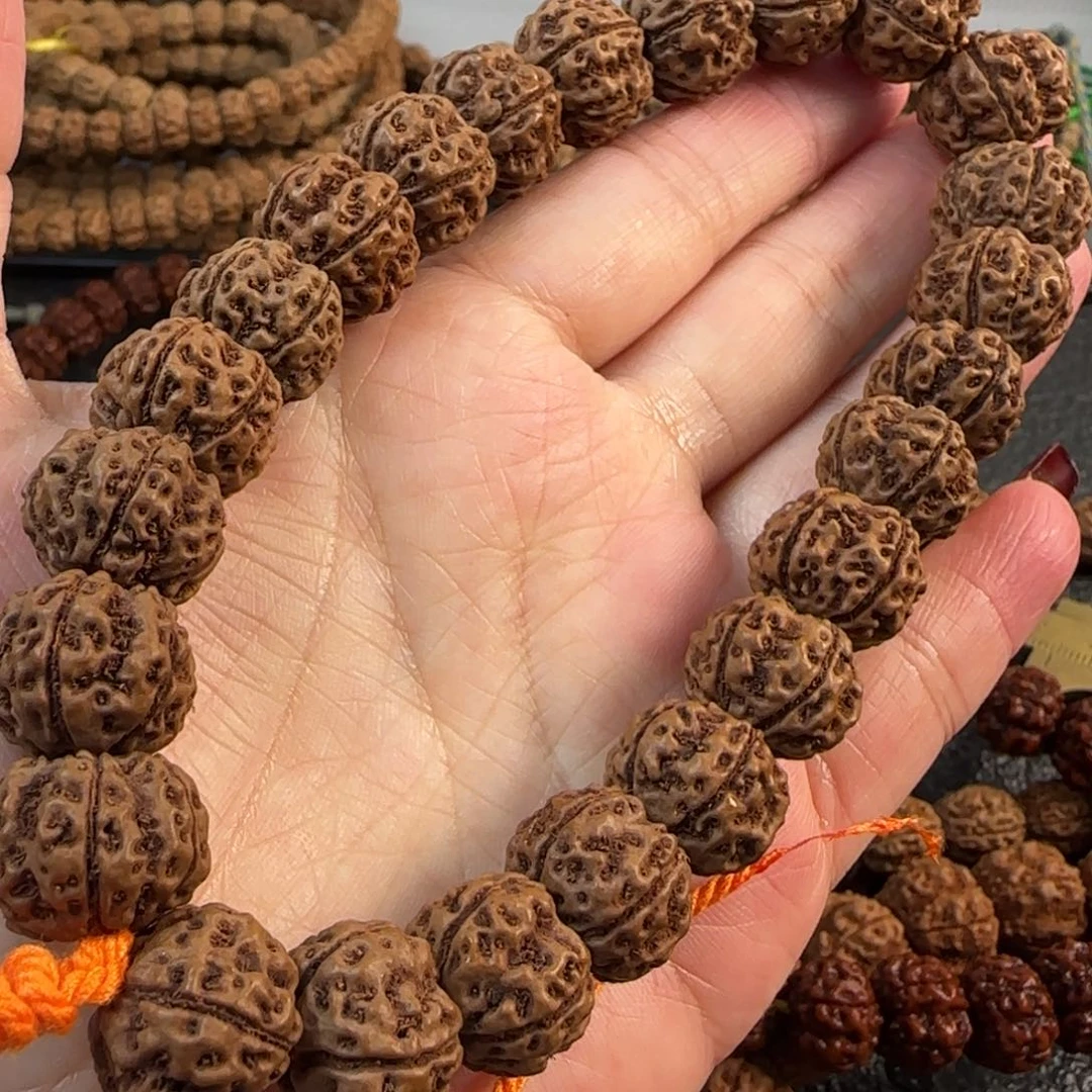 金刚菩提手串14.5凹底梅花手串