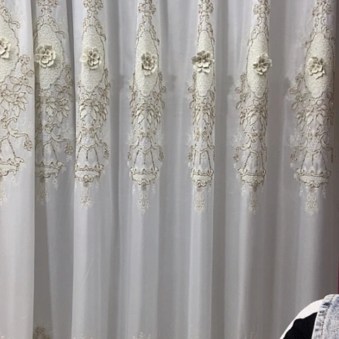 白色绣花纱帘7米面料