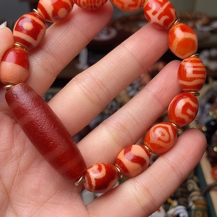 玛瑙/玉髓足铂镶嵌手链