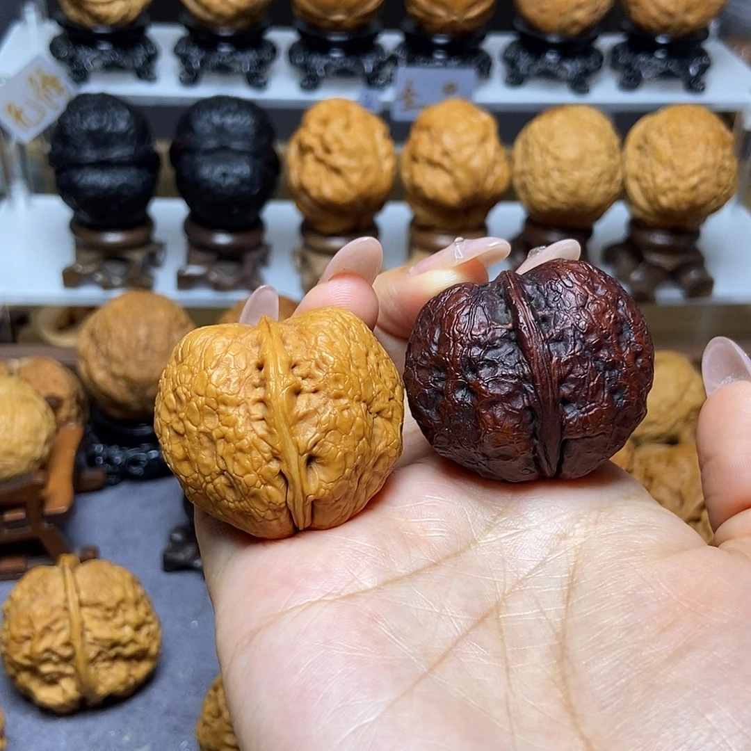 文玩核桃把件11…………39mm