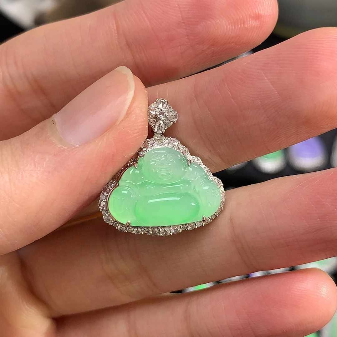 翡翠吊坠(不含链)18K金镶嵌