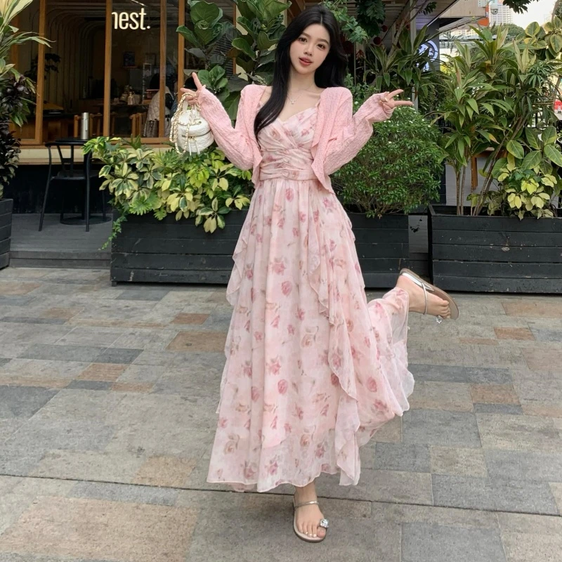 法式显瘦荷叶边碎花吊带连衣裙女2025春夏新款温柔风中长款仙女裙