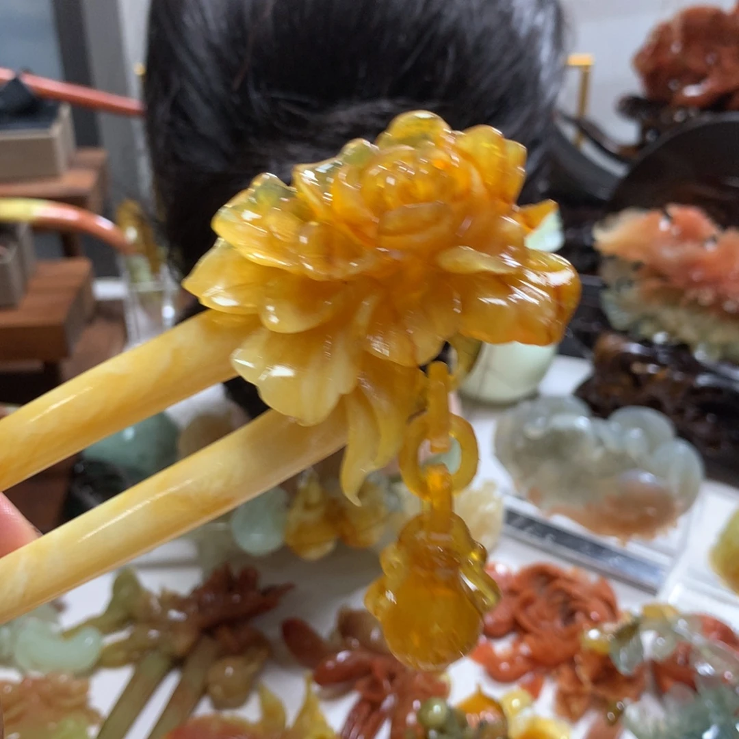 南***章蛇纹石玉未镶嵌发饰