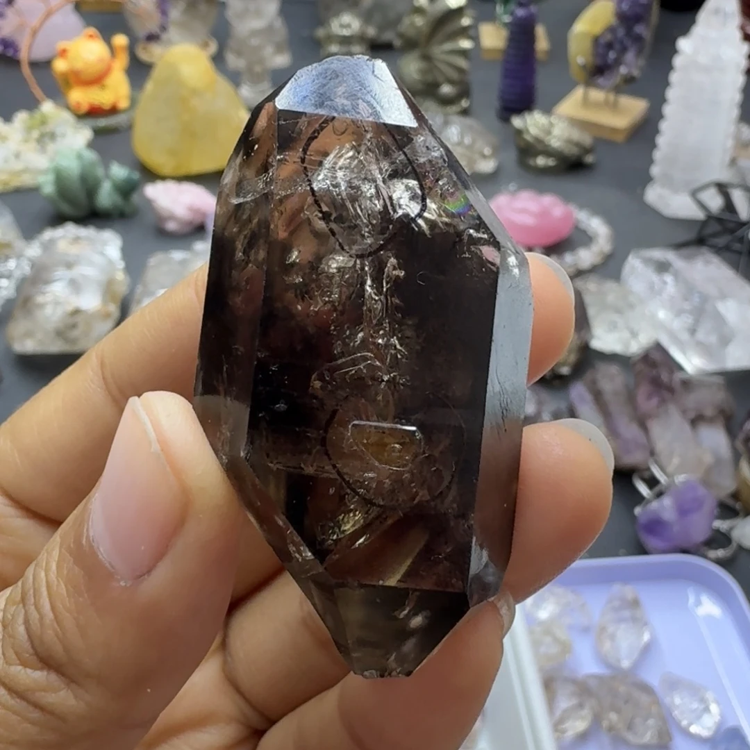 石材三个水胆骸骨彩虹