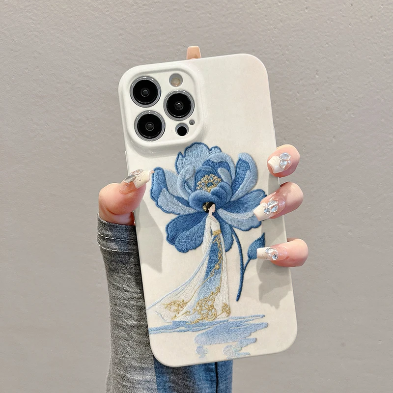 仿刺绣花朵适用苹果17/16菲林硬手机壳小米15vivo华为p70oppo防摔