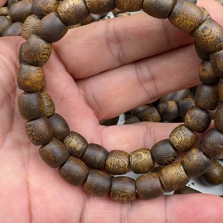 明***安沉香手串乌身手串13克加