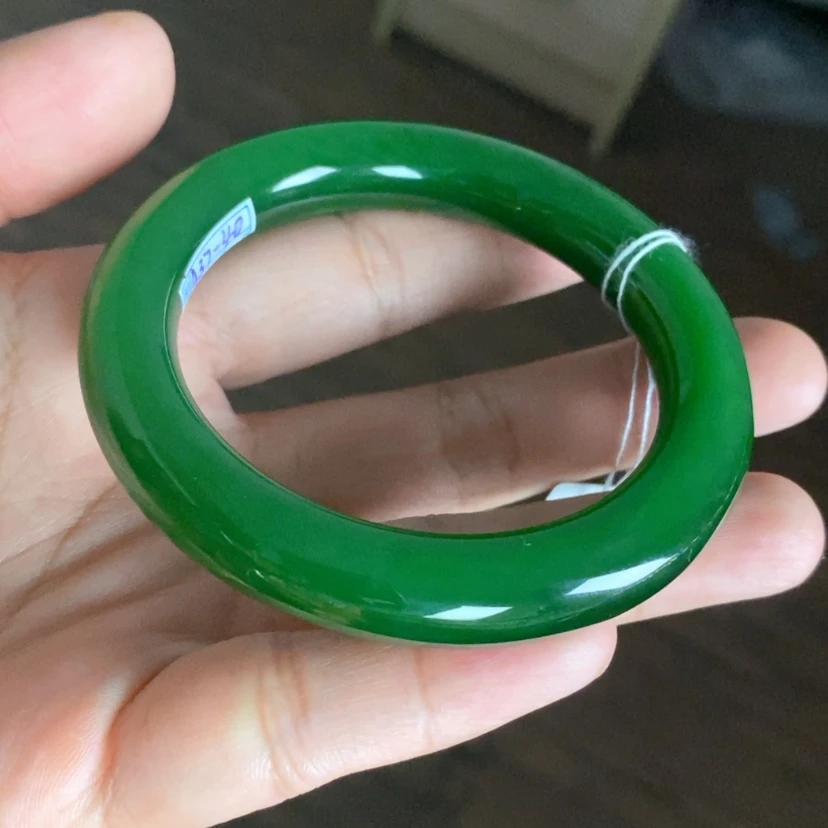 【闪购商品】未镶嵌手镯和田玉（碧玉）