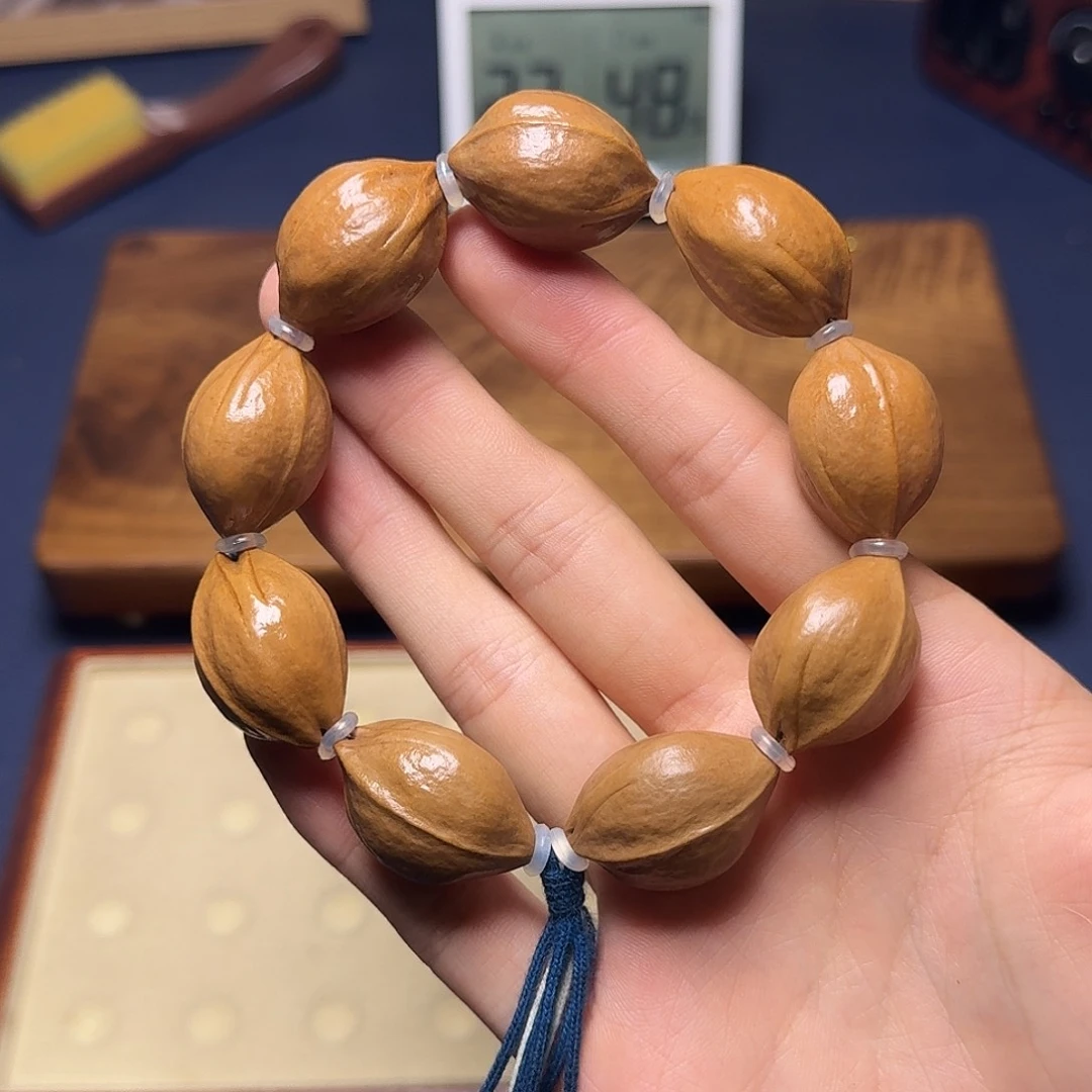 2.0*2.9精挑梅林铁核手串
