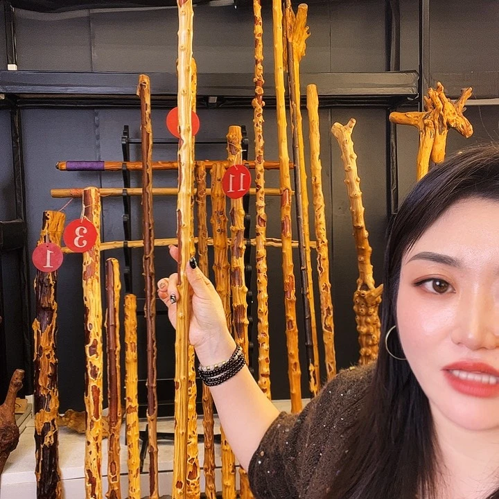 三*好好尴尬家饿了可年