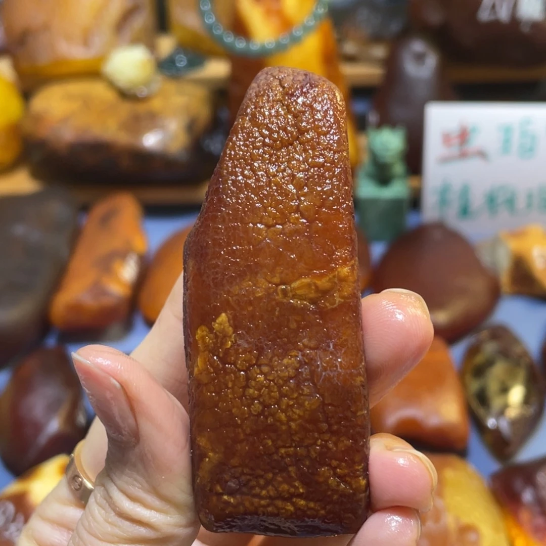 定制琥珀未镶嵌原石