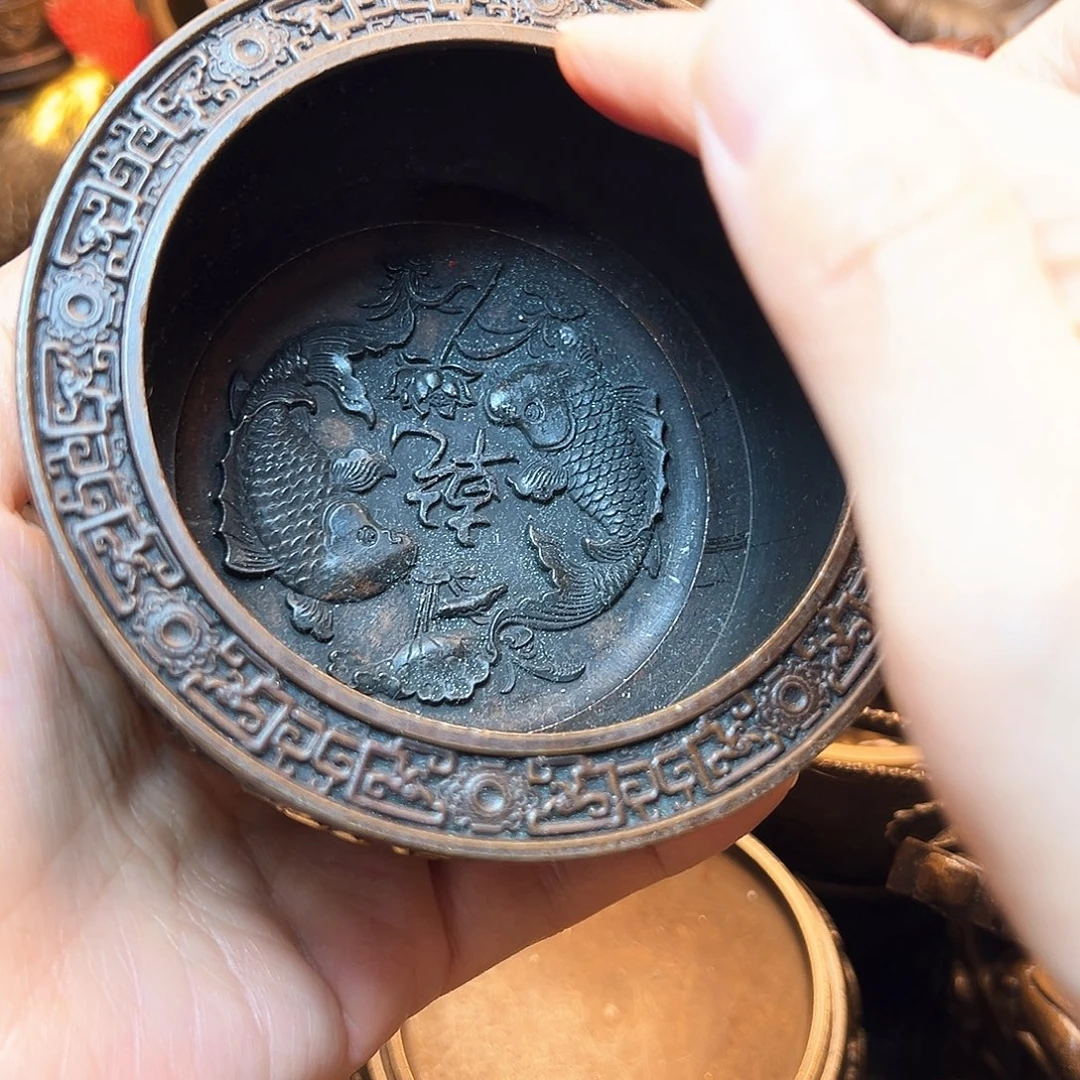 精美铜器工艺品等
