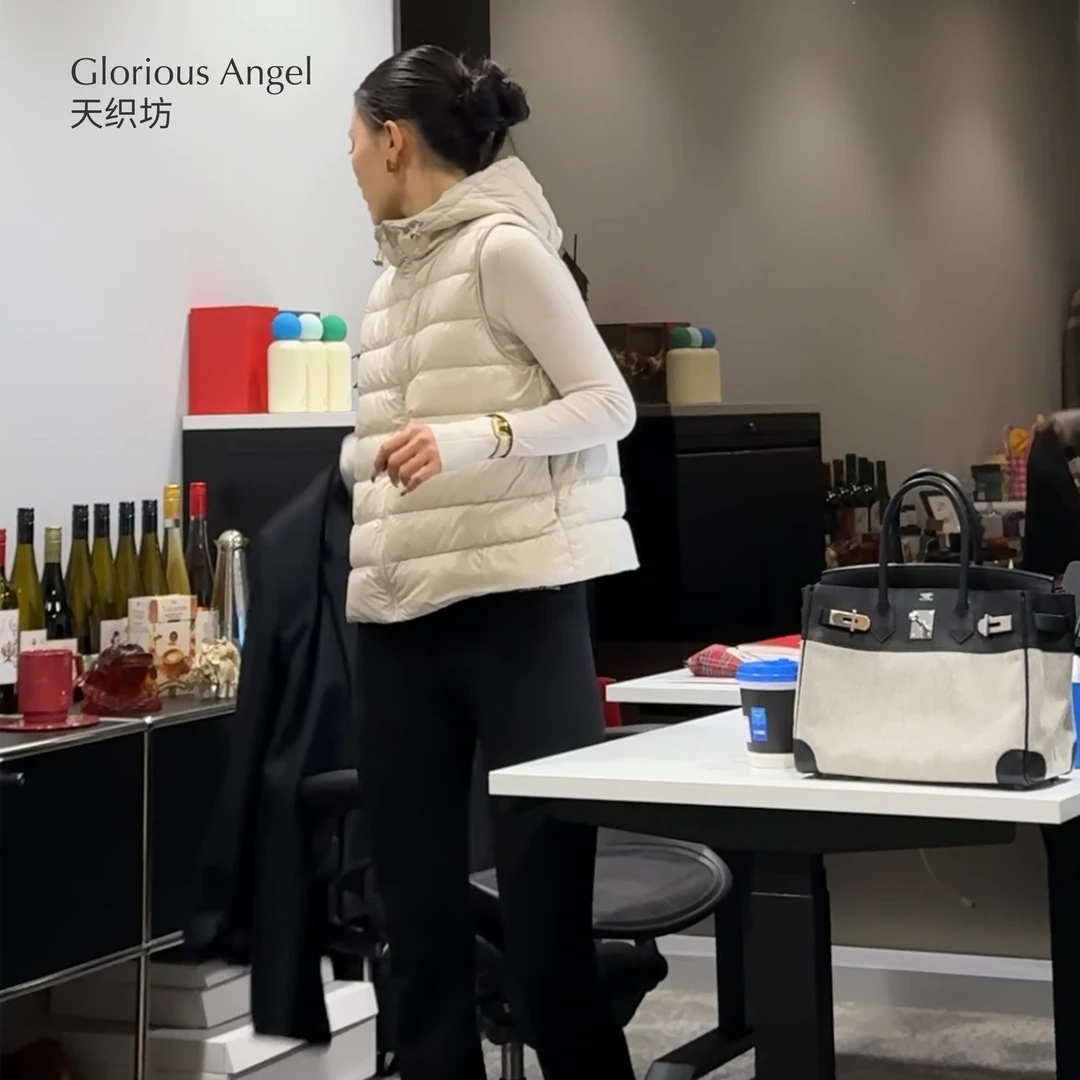 天织坊|排骨精轻盈锁温连帽马甲羽绒服 三星90绒可溯源新国标三防