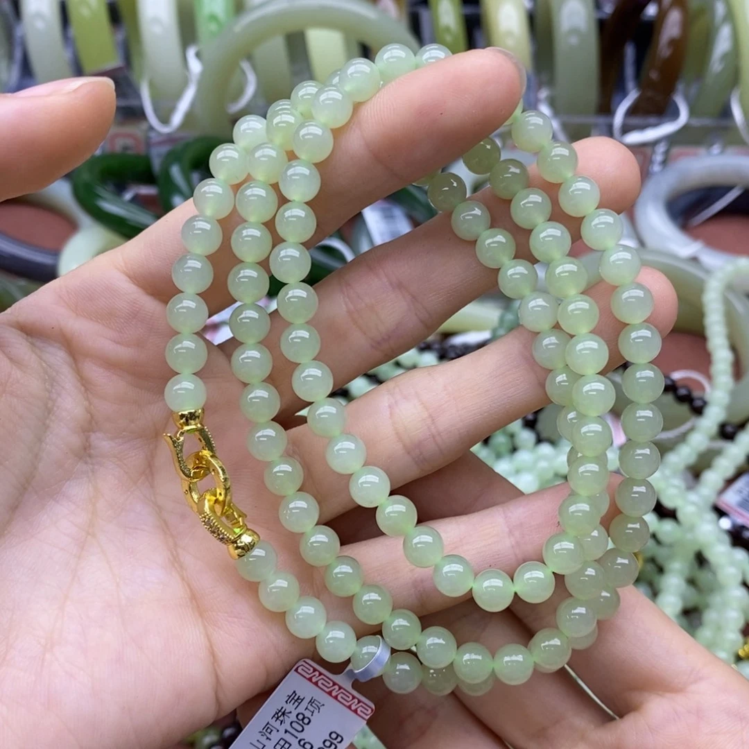 静****和田玉未镶嵌挂件卡6