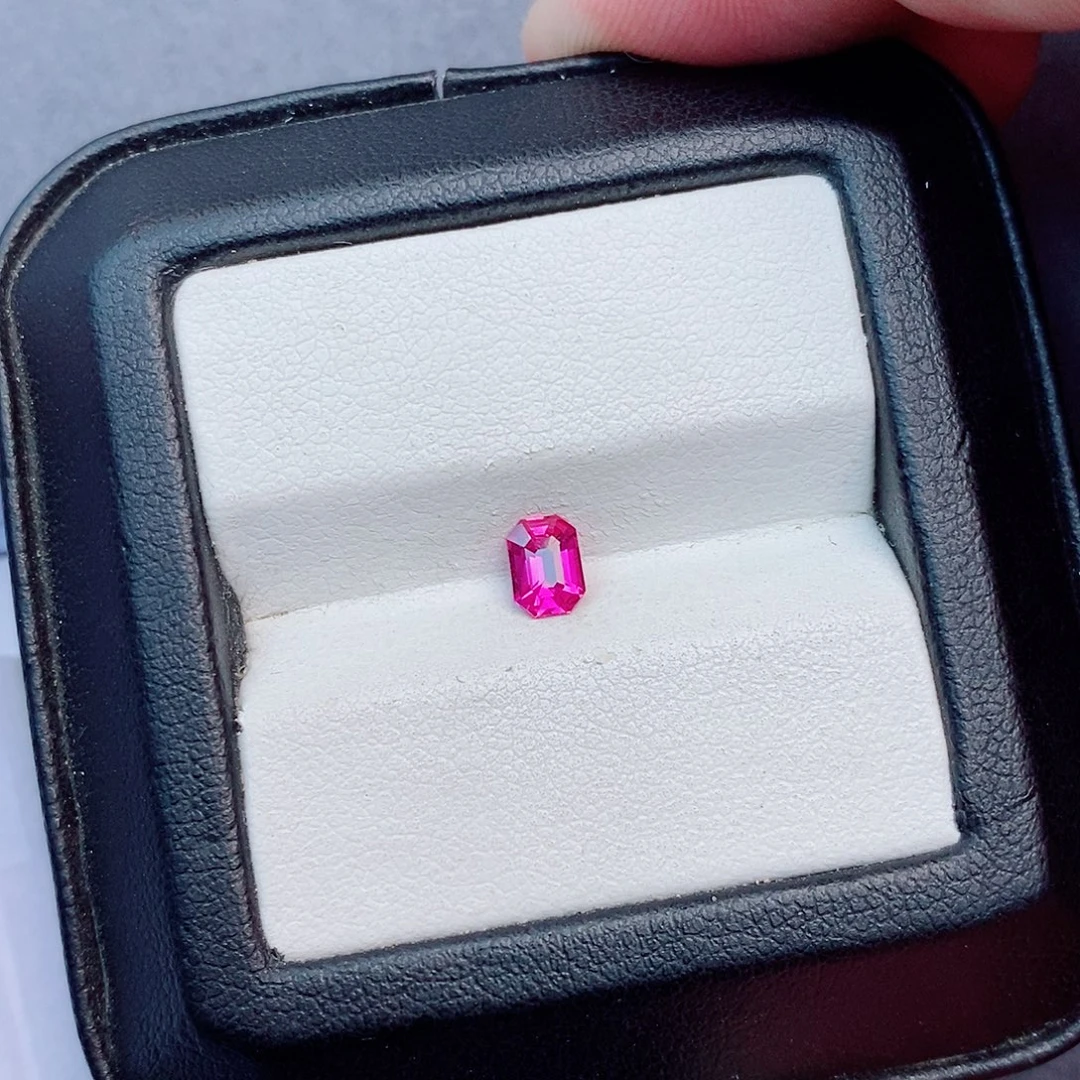 裸石彩色蓝宝石0.51ct 吉尔德 超级热粉
