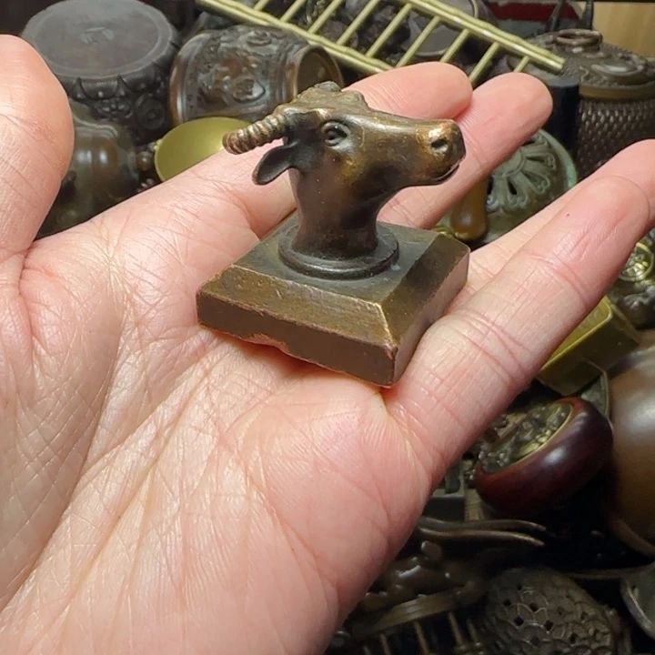 铜器把玩摆件链接