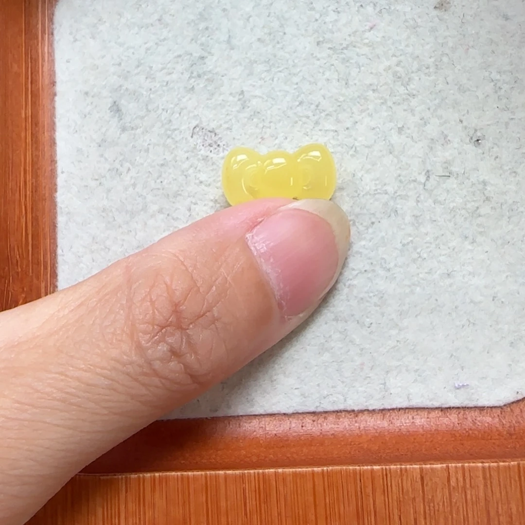 琥珀未镶嵌珠宝奇石定制