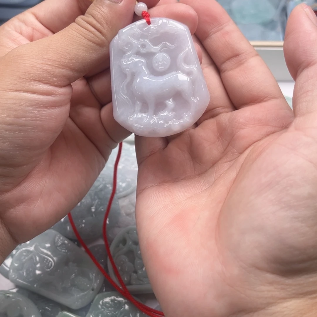 翡翠未镶嵌颈饰天然翡翠A货