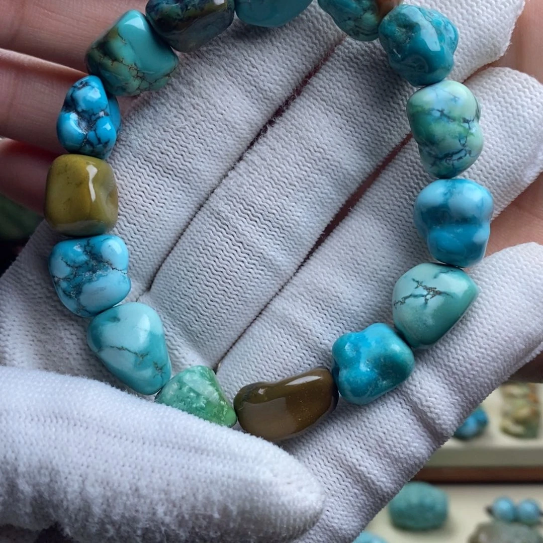 未镶嵌绿松石珠宝奇石