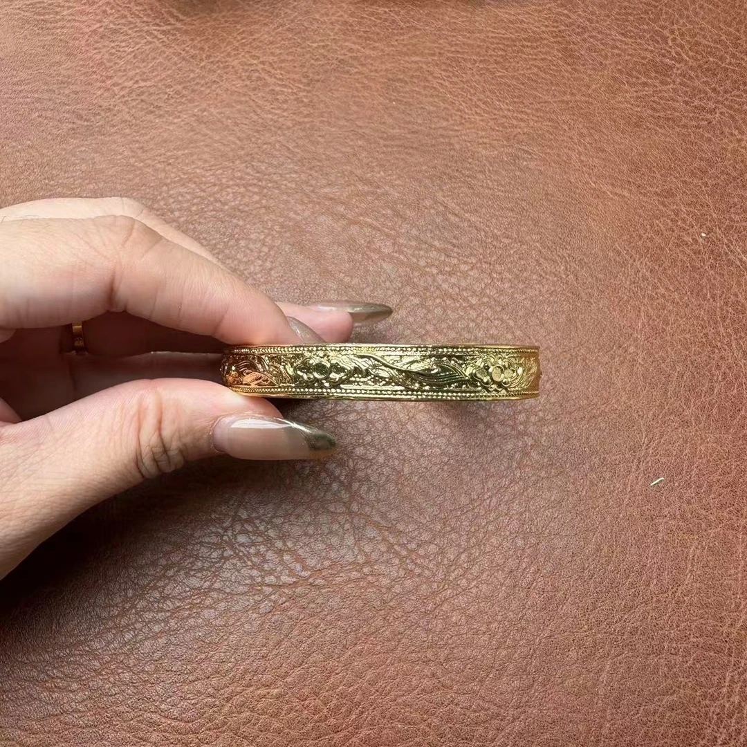 实心精品手饰 （无礼盒）YM137