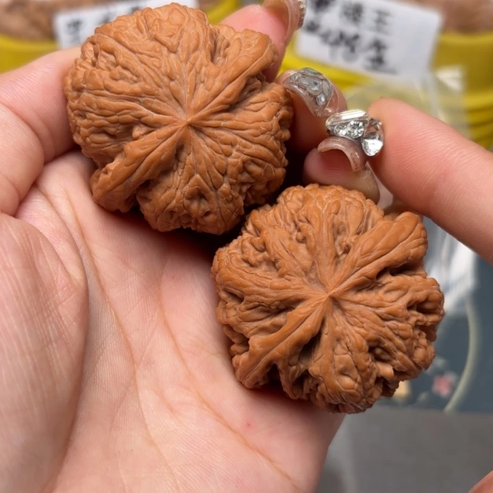 文玩核桃吊坠45-32478-02