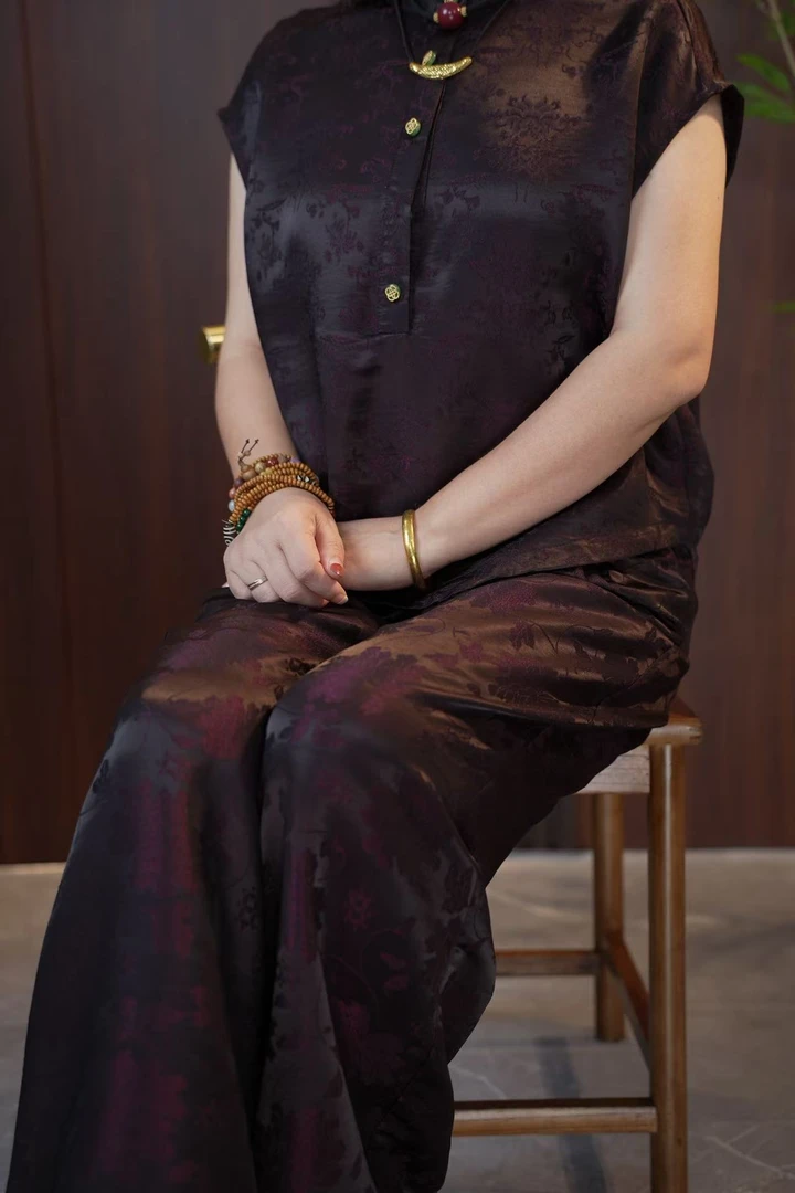 （锦绣年华）鎏金烫染锦绣烫金牡丹花印花无袖衬衫复古上衣1003