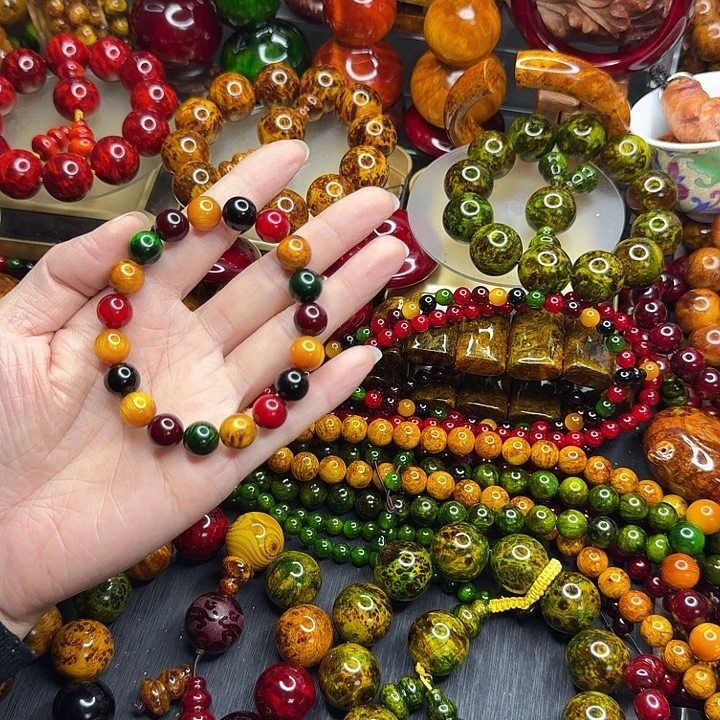 松木琥珀木文玩手串