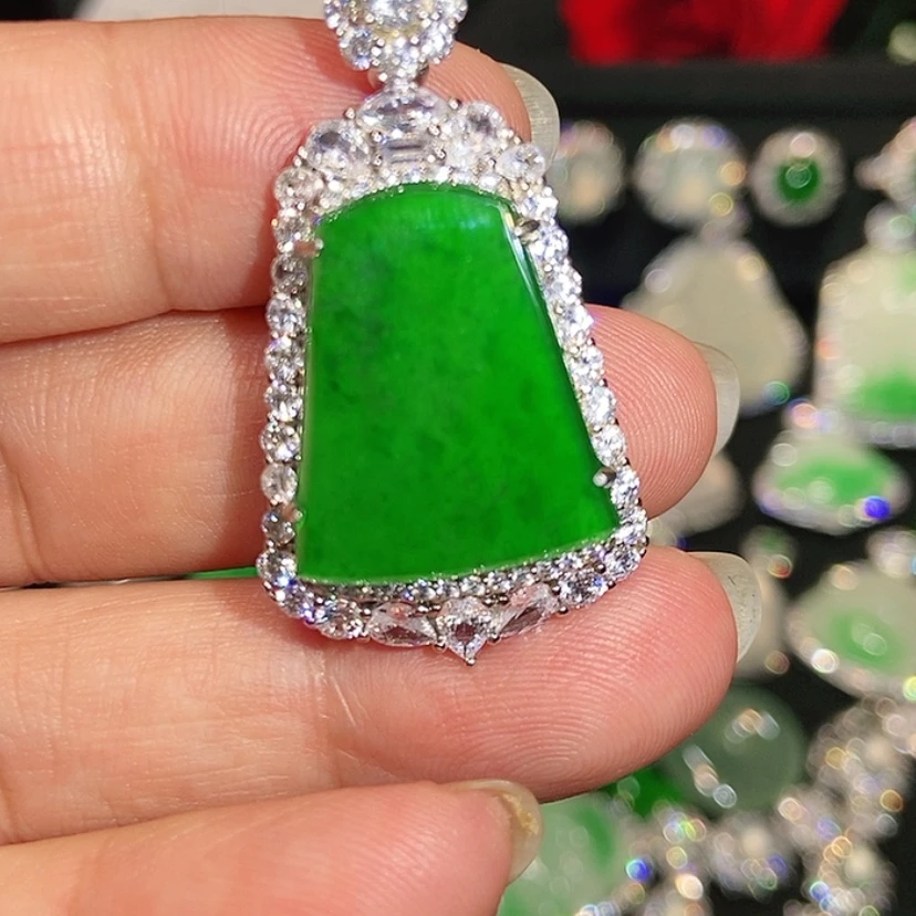 【闪购商品】颈饰未镶嵌翡翠天然翡翠