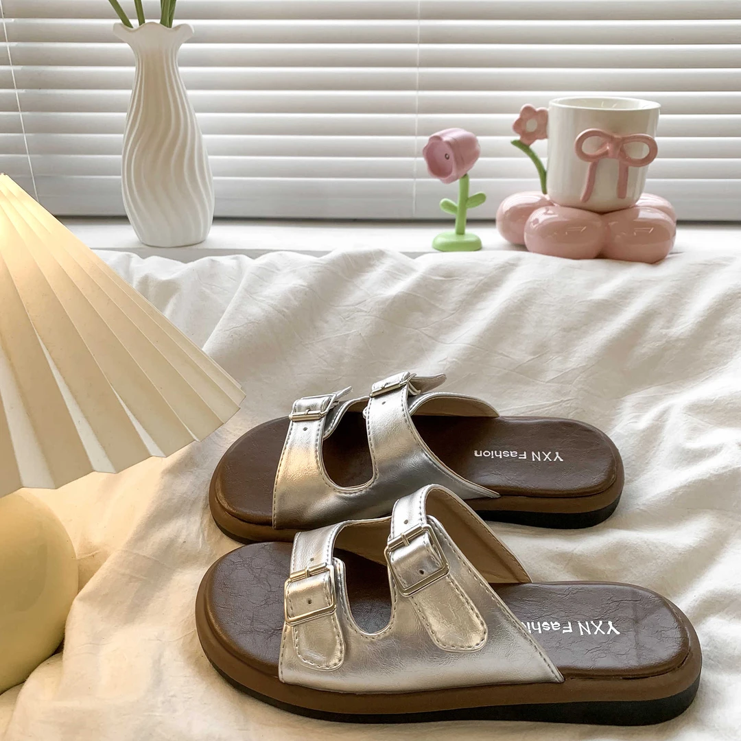 啄木鸟超火银色勃肯拖鞋女夏外穿2025新款软底沙滩凉鞋厚底凉拖鞋