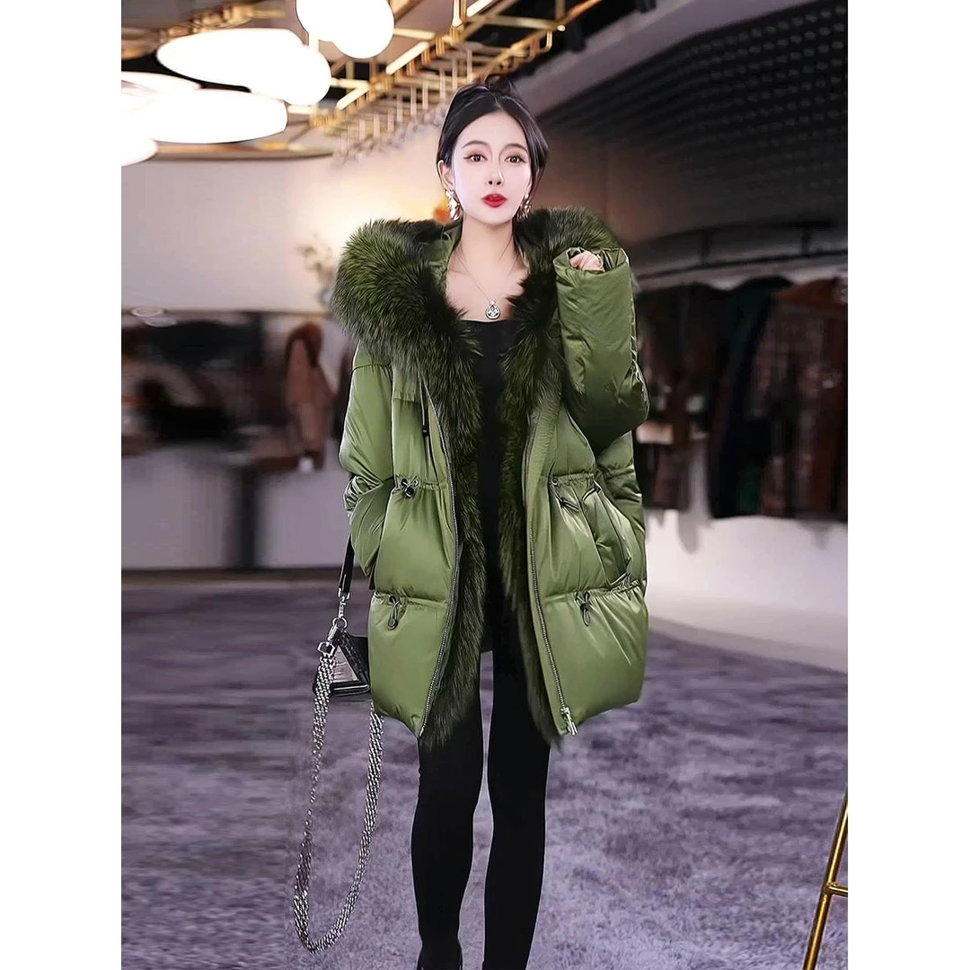 冬季2026羽绒服欧洲站高端洋气时尚90白鸭绒军绿色连帽外套女款